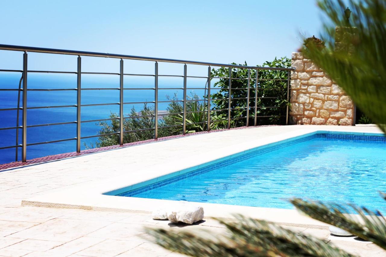 Maistros Villa Rodakino Exterior photo